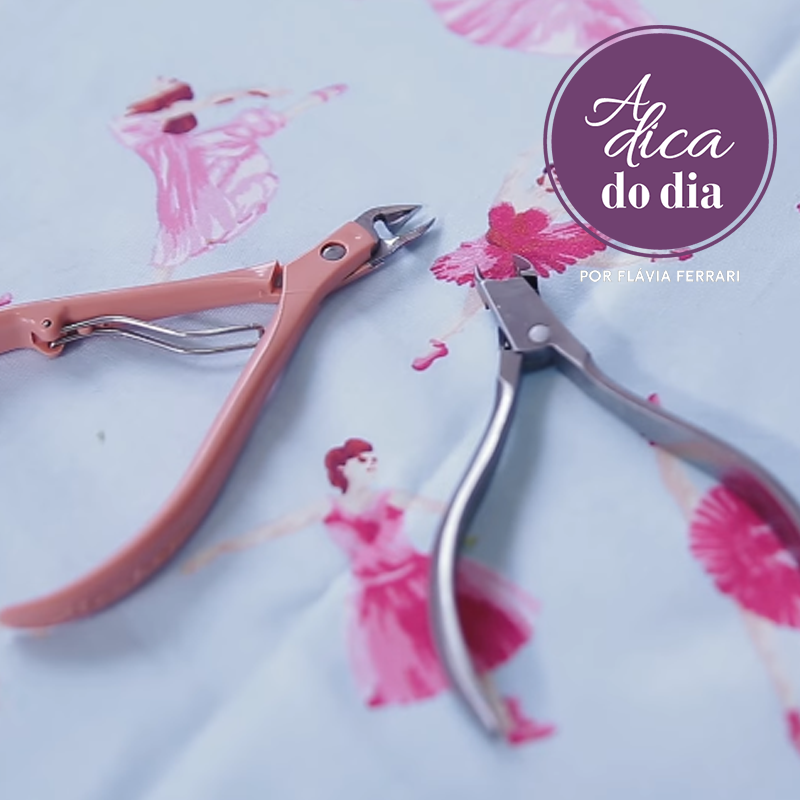 Alicates de unha ou cutícula