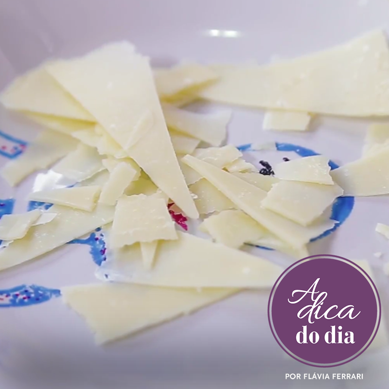 lascas fatia de queijo parmesão